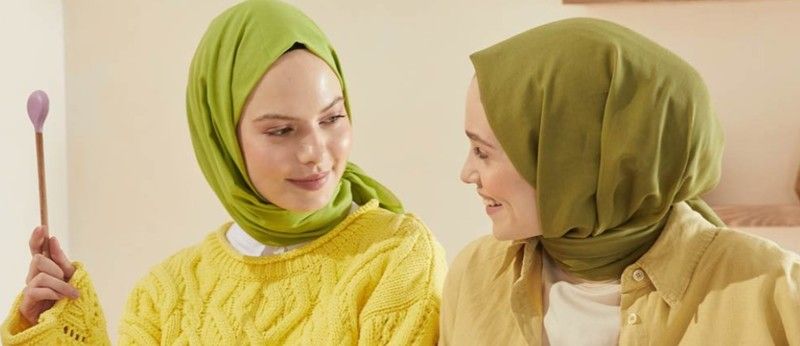 Canlı Renkleri ve Muhteşem Desenleriyle Fresh Scarfs Şal ve Eşarpları Sizlerle